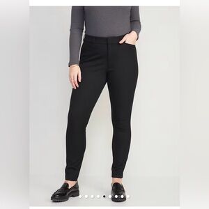 Old navy high rise pixie secret smoothing pockets black dress pants in TALL